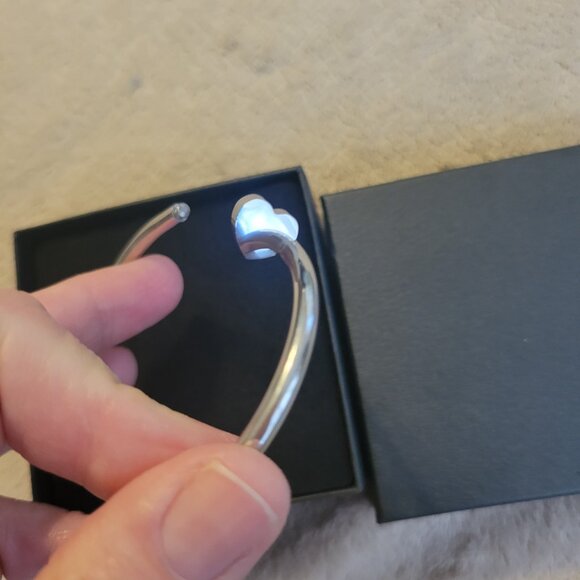 NIB Nail Bangle Bracelet - Picture 8 of 9